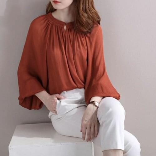Womens Spring Summer Style Chiffon Blouse Shirt Womens Solid Color Lantern Sleeve Button O-Neck Casual Loose Tops SP1124