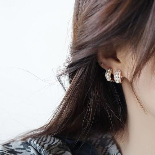 WTLTC Chic White Color Multi Pearls Charms Earrings for Women Statement Small Round Earrings Minimalist Thick Hoops Earrings