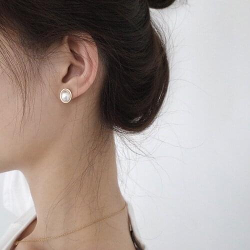 Korean Earrings for Student Oval Luxury Pearl 925 Sterling Silver Natural Stone Stud Earrings Women Statement Jewelry Bijoux