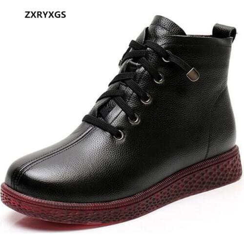 2020 New Elegance Comfortable Autumn / Winter Short Boots Top Cowhide Soft Sole Flat Real Leather Boots Womens Large Size Boots