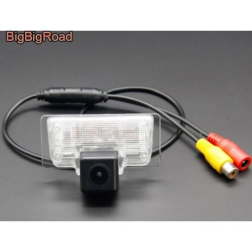 BigBigRoad Car Back up Reverse Camera For Nissan Sentra / Versa Note 2014~2015 Parking Rear View Camera