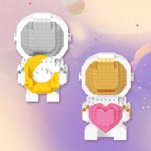 Building Blocks Love Spaceman Astronaut Moon Figure Model Toy Bricks Children DIY Assemble Gifts Color Shape Arly Learning Aids