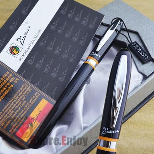PICASSO 907 FOUNTAIN PEN BLACK AND ORANGE MEDIUM NIB MONTMARTRE