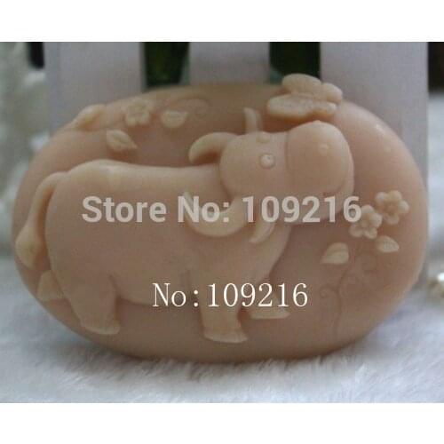 Wholesale!!!1pcs The Water Buffalo (ZX608) Silicone Handmade Soap Mold Crafts DIY Mould