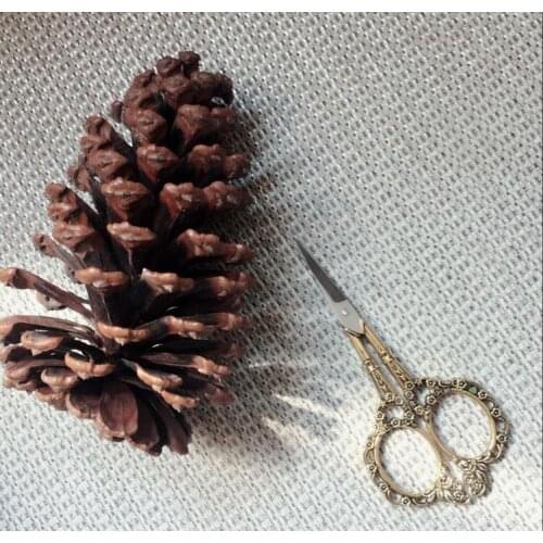 2pcs lot high quality vintage european style sewing scissors zakka stainless steel antique tailoring shear