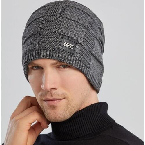 Mens Winter Outdoor Knitted Hat Plush Warm Metal Small Standard Pullover Cap Mens Wool Beanie Hat For Men