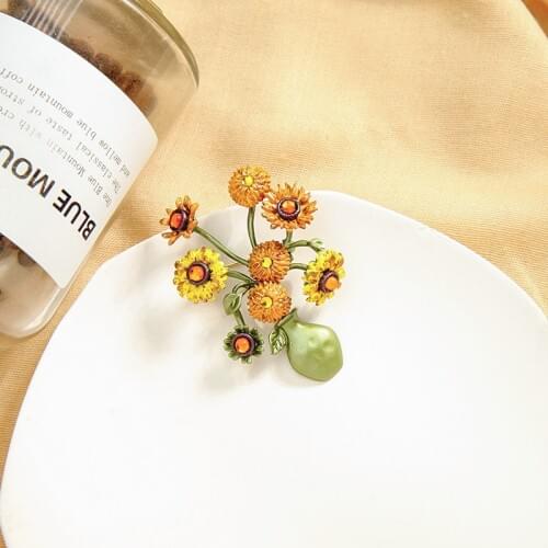 BALANBIU Impressionism Van Gogh Oil Painting Style Sunflower Brooch For Women Unique Resin Sweater Coat Pins Fashion Jewelry