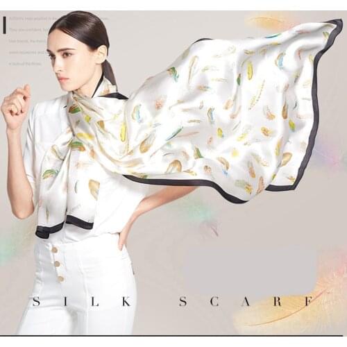 New Feather Print Silk Scarf Women Luxury Brand Designer Pashmina Shawls and Wraps Femme Long Bandana Foulard Bufanda Mujer