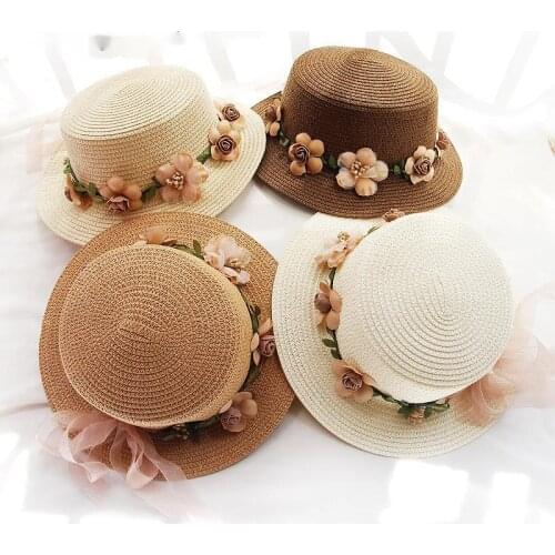 2019 Parent-child Summer New Womens Sun Hat Bucket cap beige lace Bowknot Flowers Ribbon Flat top Straw Hat Beach Caps Panama