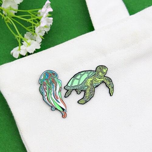 Creative Cartoon Marine Life Alloy Brooch Fashion Turtle Jellyfish Badge Personalized All-match Backpack Clothing Accessories