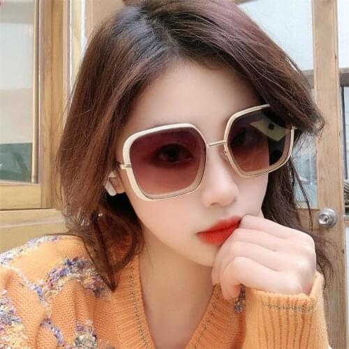 Luxury Brand Designer Square Sunglasses Men Women Fashion Big Frame Glasses Mens UV400 Male Celebrity Sun Glasses