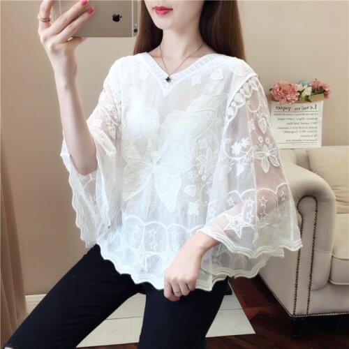 2019 Mulheres Da Moda Tops Casual Roupas Femininas Luva Quartos Batwing Manga Com Decote Em V Oco Rendas Blusa Mulheres