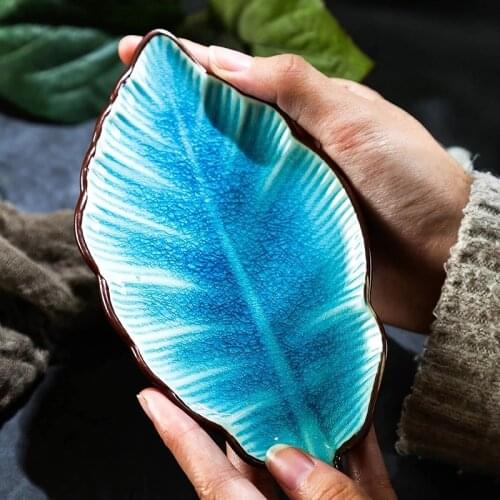 Leaf Shape Ceramic Plate Dish Japanese Style Colorful Ice Crack Glaze Sushi Tableware Small Jewelry Room