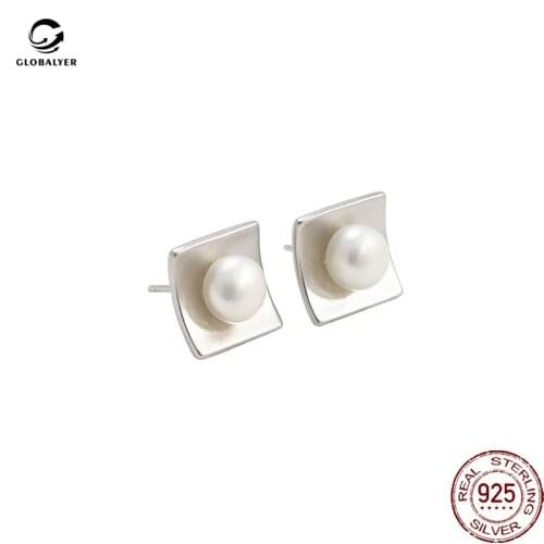 Korean chic style Retro temperament minimalist style Wild gold matt gold S925 silver earrings Pearl earrings Female jewelry 033