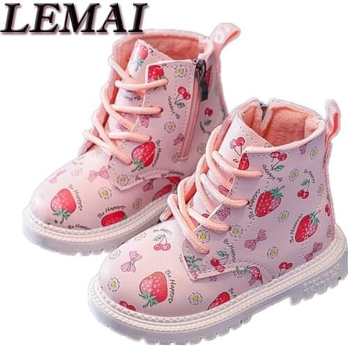 Warm Baby Girls British Style Leather Boots 2020 Autumn and Winter New Girl Martin Boots Cute Strawberry Short Boots