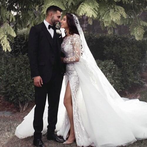 Elegant Mermaid Wedding Dresses 2021 Long Sleeves Bridal Gown Illusion Back Scoop Chapel Train Applique White Plus Size Bride