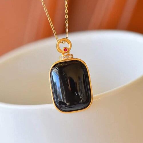 Ancient gold craftsmanship inlaid black agate square necklace pendant for ladies exquisite light luxury silver jewelry