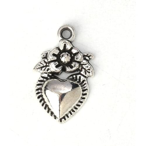 DoreenBeads Zinc Based Alloy Charms Pendant Silver Color Flower Heart Style Jewelry DIY Findings 18mm x 11mm( 3/8"), 50 PCs
