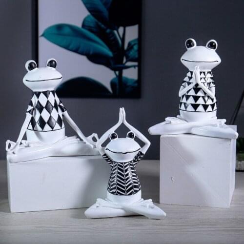 1 piece of 3D craft resin creative yoga frog model doll home office desktop furnishings home decoration garden animal figurines