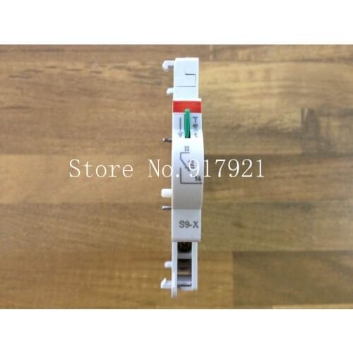 [ZOB] The original original S9-X miniature circuit breaker auxiliary contact to ensure genuine --5pcs/lot