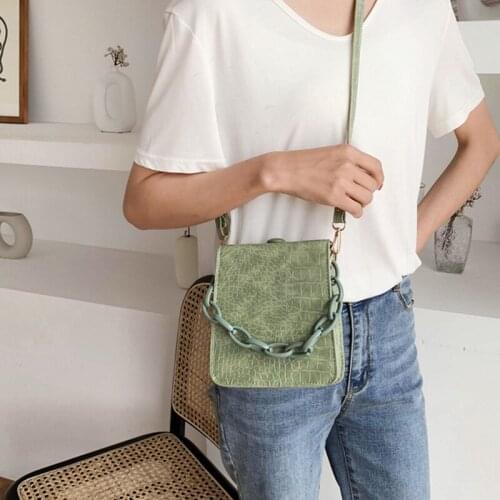 Crocodile Pattern Square PU Handbag Women Fashion Solid Acrylic Chain Shoulder Bag WomenS Magnetic Button Retro Messenger Bag