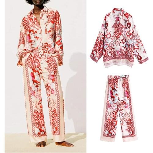 Traf Za Vintage Asymmetric Print Shirt Women Long Sleeve Loose Red 2021Summer Shirts Woman Chic Patch Pocket Button Up Casual To