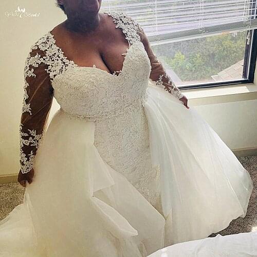 RSW1618 Real Pictures Yiaibridal Customer Showing Elegant Two Piece Detachable Skirt Long Sleeves Plus Size Wedding Dress
