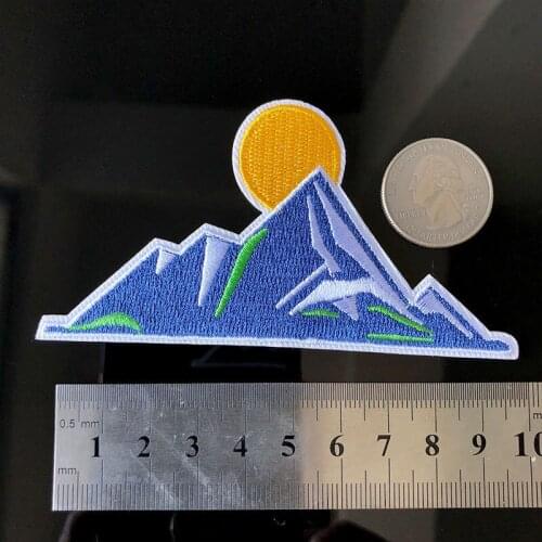 High Quality Sunrise Mountain Peak Embroidery Patches for T-shirt Iron on Stripes Clothes Stickers Sewing Applique Hippie Badges
