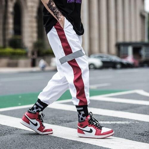 Mens 3M Reflective Stripe Sport Pantsl 2021 Mens Hip Hop Clothes Joggers Streetwear Harem Pants Men Clothing Asian Size M-4XL