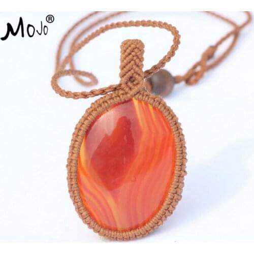 Red Carnelian Pendant Handmade Fashion Ethnic Boho Tibetan Jewelry Pendant Necklace Chokers Necklaces for Women MJ-STN002