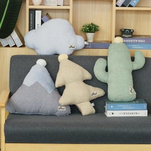 2021 New Memory Home Decoration Ornaments Nordic Style Christmas Tree Cloud Car Sofa Solid Color Pillow Pillow