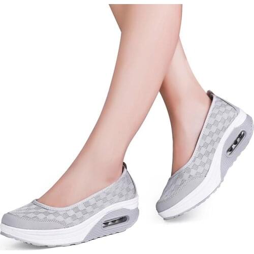 Summer Slip-on Sports Shoes for Women Running Shoes Womens Platform Sneakers Lady Ladies Sport Shoes Sneakers Gray Gym GME-2070