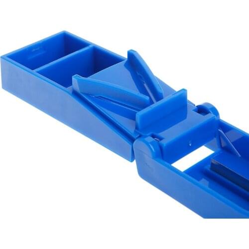 Medicine box/dispenser For traveling family use. Store pills personal health products Store pills Manage medications easily