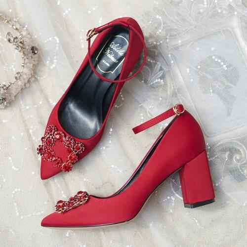 Wedding shoes womens thick heels 2019 new pregnant womens bandage Crystal Bridal Shoes wine red Chinese style dress high heels