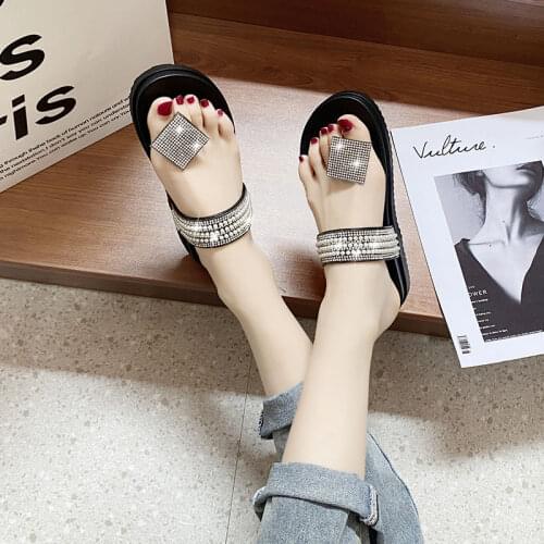 Fairy Style Slippers Womens Outer Wear 2021 Summer Models All-match Flat-bottomed Rhinestone Net Red INS Flip-flop Sandals