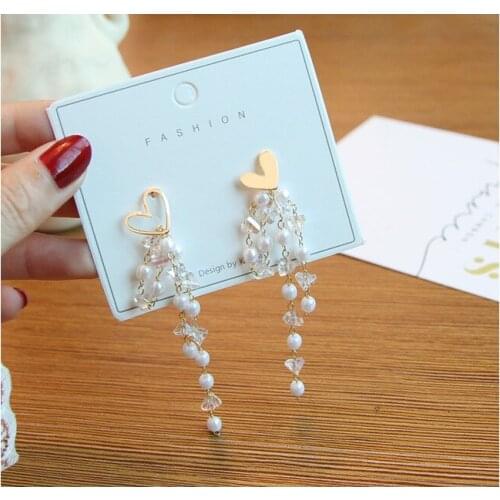 Love Pearl Stud Earrings Simple Cold Wind Net Red Temperament Female Earrings 2020 New Tide Personality elegant Trend Earrings