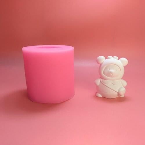 Bear With Bag Aromatherapy Candle Silicone Mold DIY Decorative Chocolate Cake Handmade Soap Car Ornaments Abrasive Tools