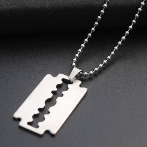Titanium Pendants Stainless Steel Blade Pendants Boys And Girls Sweater Necklaces Creative Personality Blade Necklace Jewelry