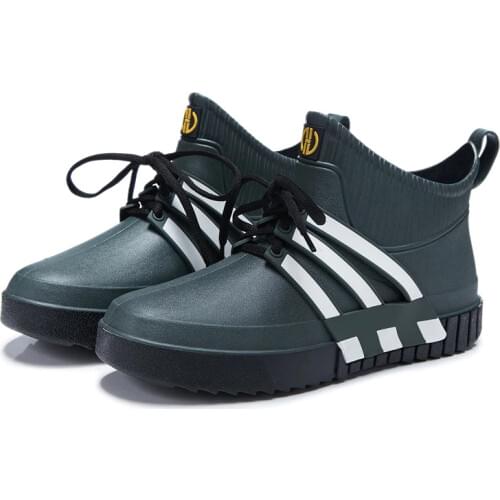 2020 new fashion trend three bars mens rain shoes mens car wash antiskid rain boots short barrel fishing rubber shoes