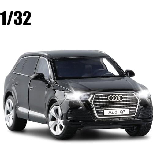 1:32 New Audi Q7 SUV Alloy Car Model Diecast Toy Vehicles Sound and Light Children Toys Gifts Collection Free Shipping