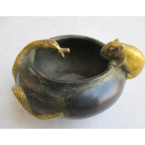 The ancient Chinese manual collection copper brush washer, snakes, mice