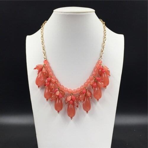 Bohemia Gold Color Plating Coral Bead Decorated Statement Necklace For Women Elegant Gorgeous Lady Anniversary Party Jewelry