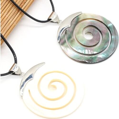 Fashion Round Circle Shell Pendant Necklace Natural Shell Pendant Necklace for Jewelry Party Gift Length 55+5cm Size 45x45mm