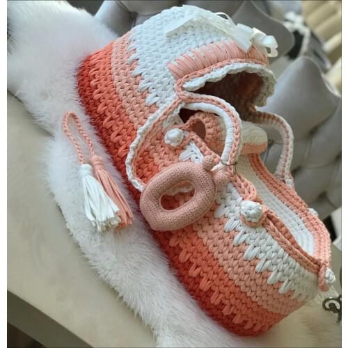 Knit poufs, rugs, chunky blankets, newborn baby baskets