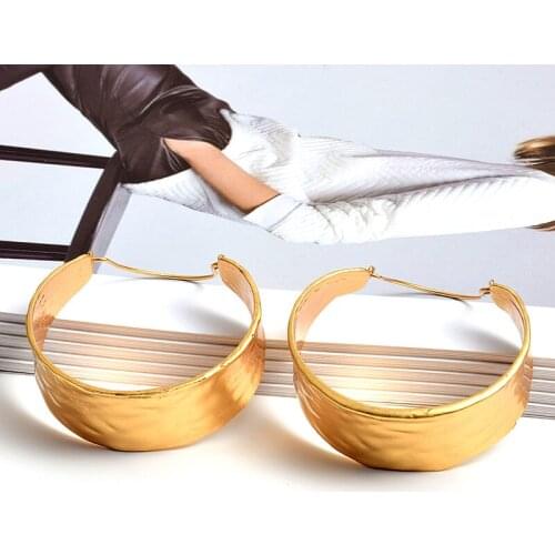 Fashion Trending Gold Hoop Earrings For Women Round Circle Metal Earrings Fashion Jewelry Accessories Wedding Gift