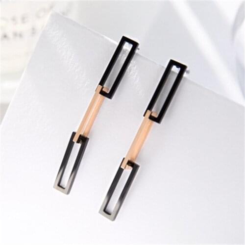 YUN RUO 2018 New Arrival Fashion Black Square Stud Earring Rose Gold Color Woman Gift Titanium Steel Jewelry No Fade Top Quality