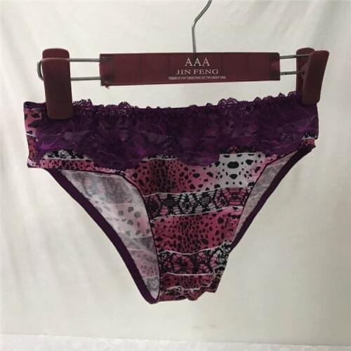 Sissy Gay Mens Lace Underwear Men Sexy Thong Briefs Lingerie Men Bikini Underwear dentelle sexy hommes Penis Bulge Pouch