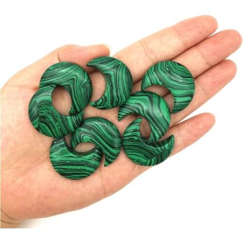 Beautiful 1PC Green Malachite Moon Crystal Gemstone Crystal Shaped Meditation Healing Polished Decorative Quartz Crystals