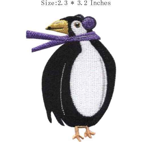 Embroidery patch of the owl 2.3"wide for catch/the mouth is long/look left