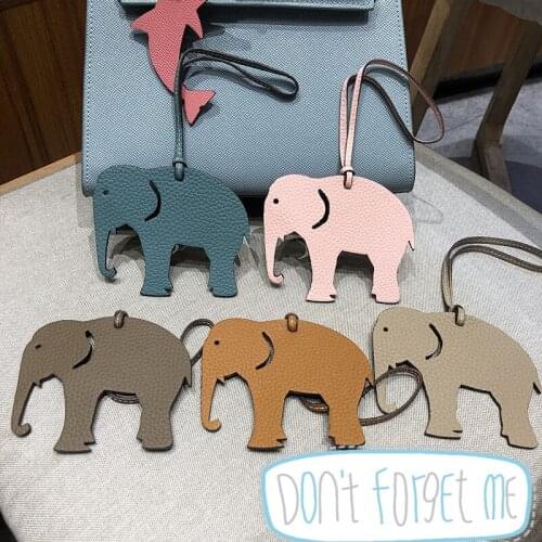 Classic Leather Key Chain Lucky Elephant Model Keychains Bag Exquisite Pendant For Girlfriend Birthday Present